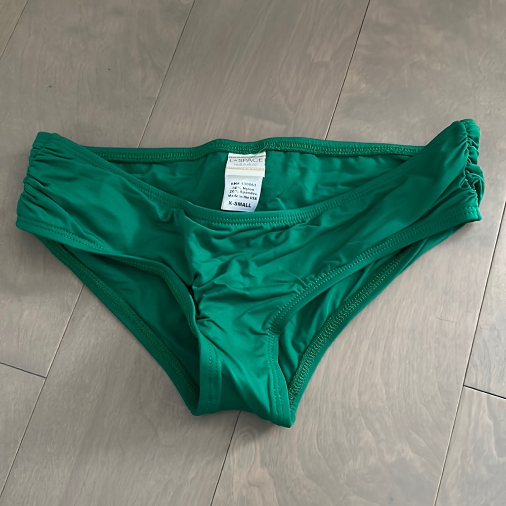 L space bikini bottoms green size XS